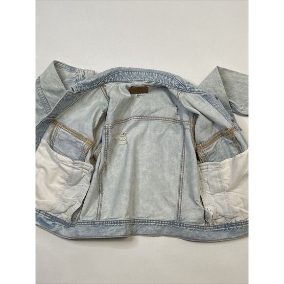 AEO American Eagle Light Wash Cropped Denim Jean Jacket Distressed Size Small - Picture 5 of 9